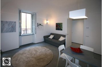 Italie Byt Finale Ligure, Extérieur